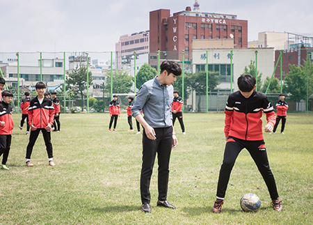 박성화 교수 & 북성중학교 축구부